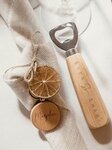 Gegraveerde houten flesopener (vanaf 10 stuks)