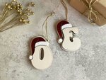 Houten kersthanger met kerstmuts