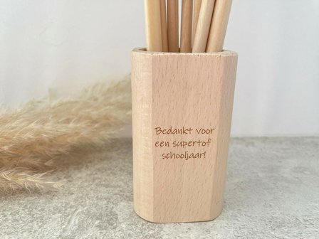 Gegraveerde pennenhouder