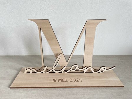 Houten staander gepersonaliseerd