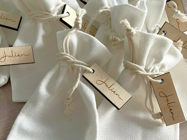 Gegraveerd houten label