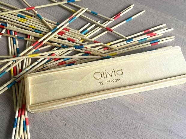 Gegraveerd mikado spel 