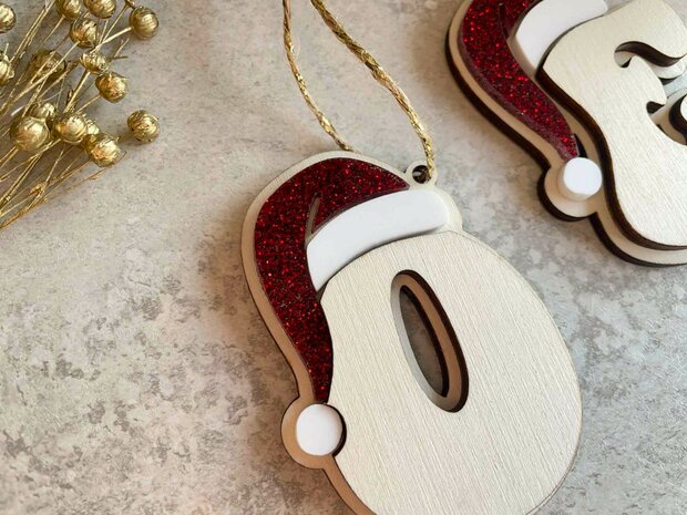 Houten kersthanger met kerstmuts
