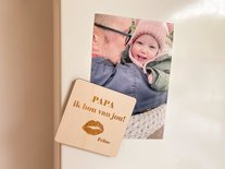 Gegraveerde houten magneet