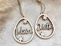 Houten paasei met naam en bloem