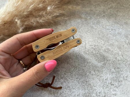 Gegraveerde multitool