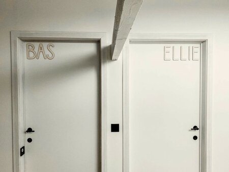 Houten naam 'Amelie'